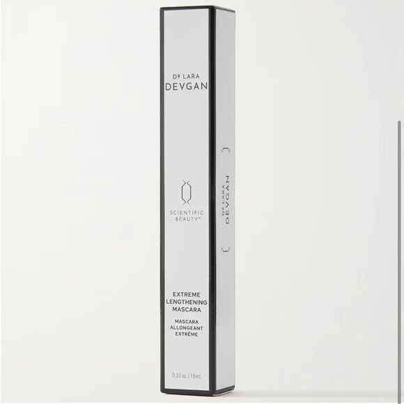DR. LARA DEVGAN- Extreme Lengthening Mascara - Picture 3 of 3